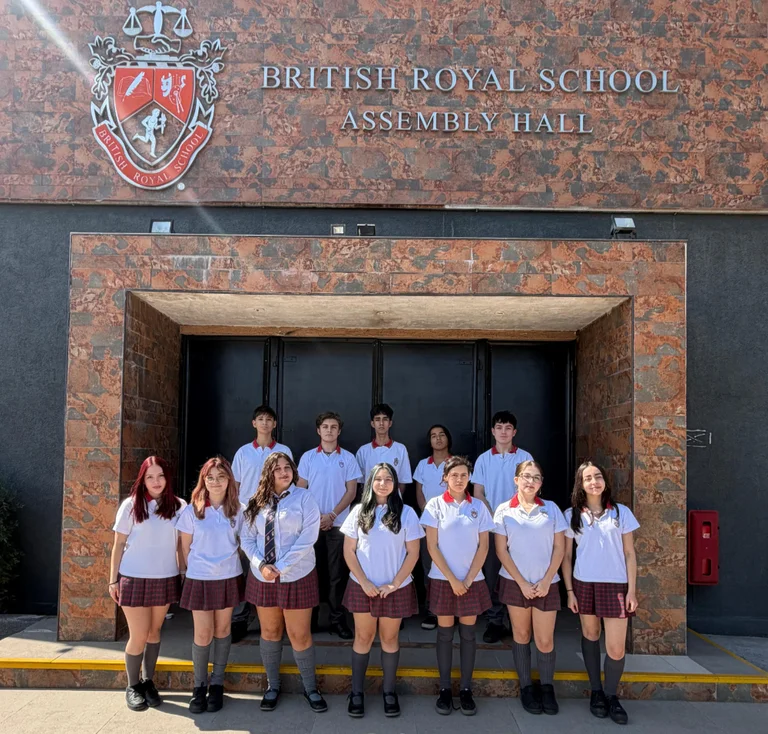 Nuevos líderes estudiantiles BRS: compromiso, representación y comunidad